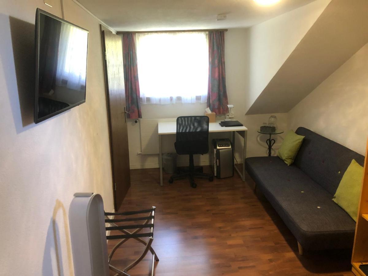 Hotel Freihof Glarus Bagian luar foto